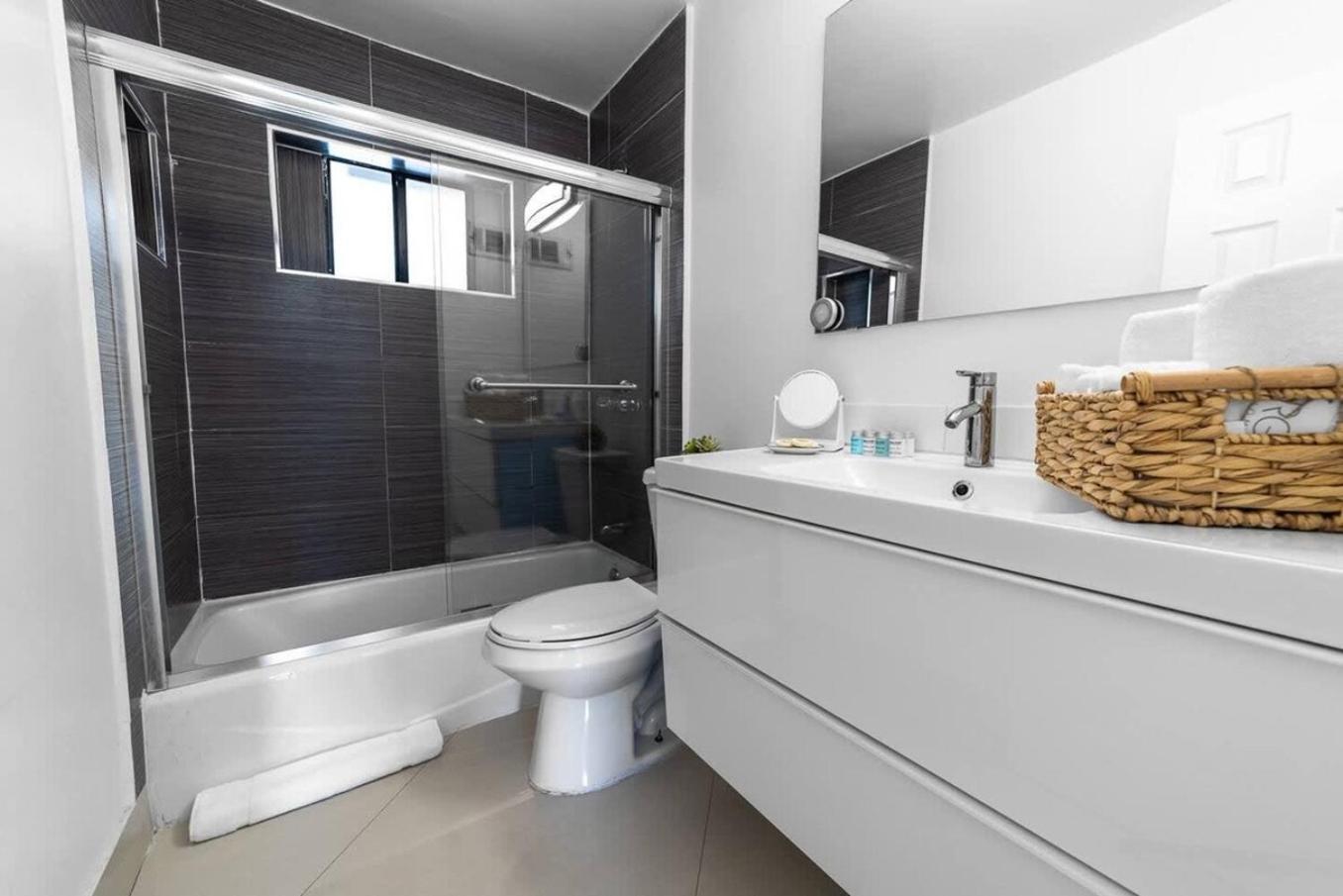 פורט לודרדייל Private Heated Pool Villa In Ftl Near Beach מראה חיצוני תמונה